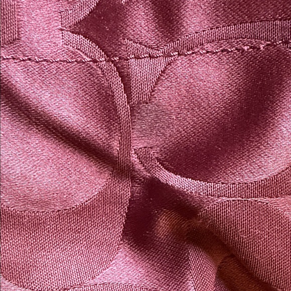 Coach Burgundy Shoulder Bag with Chain Detail - Picture 4 of 6